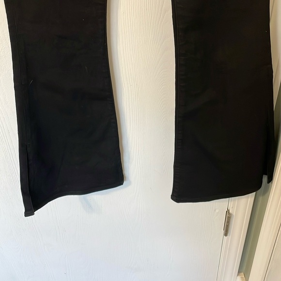 Abercrombie & Fitch NWOT Flare Black Denim Jeans with Slit Size 26 - Picture 7 of 9